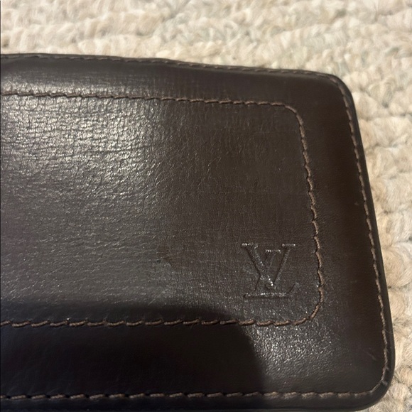 Louis Vuitton Dark Brown Leather Utah Bi-Fold wallet/Authentic - Picture 11 of 11